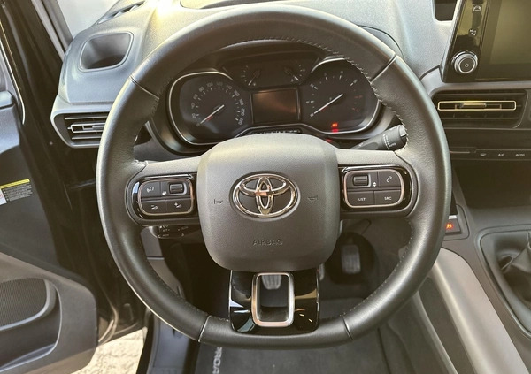 Toyota Proace City Verso cena 104900 przebieg: 76614, rok produkcji 2020 z Janowiec Wielkopolski małe 277